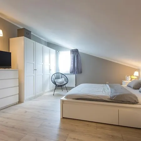 Franka * Labin (Istria)