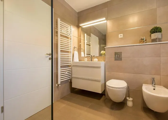 Vila Franka Labin (Istria)