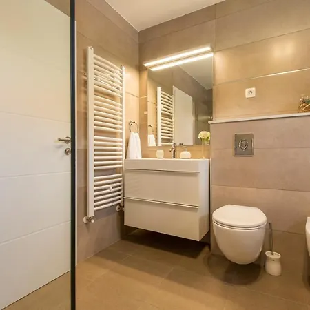 فيلة Franka لابين