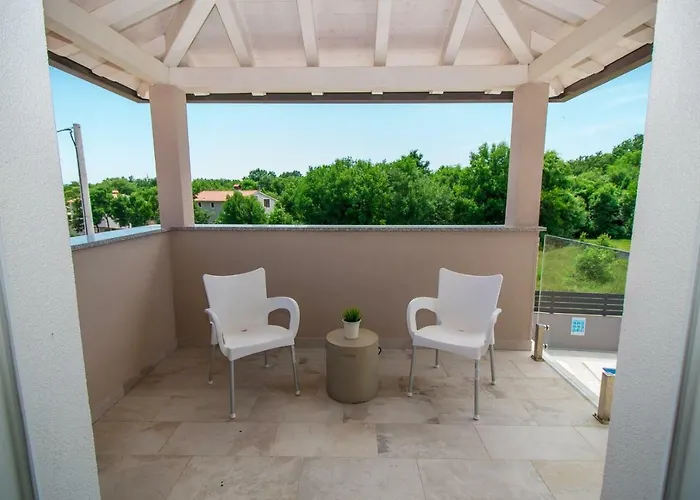 Franka Villa Labin (Istria)