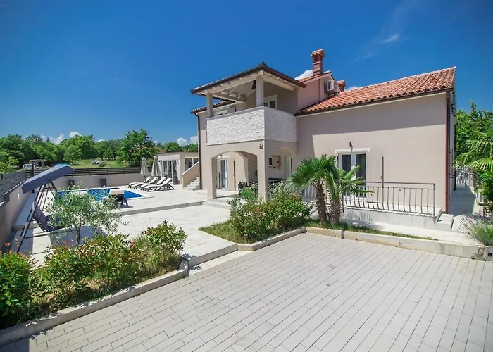 Franka * Labin (Istria)